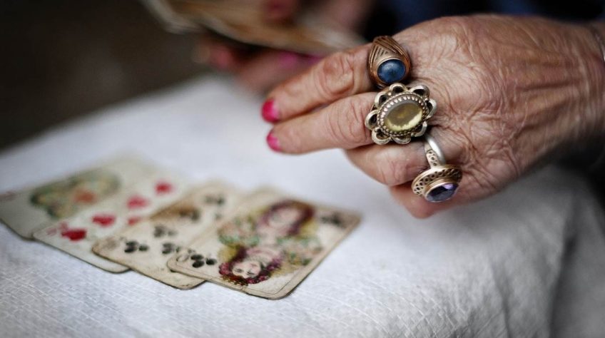 Цыганские гадания на картах