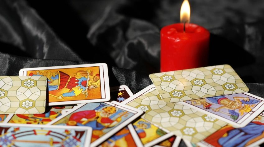 Как гадать на картах